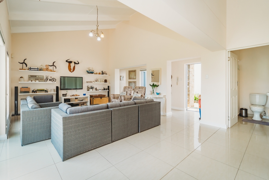 3 Bedroom Property for Sale in Dormehls Drift Western Cape